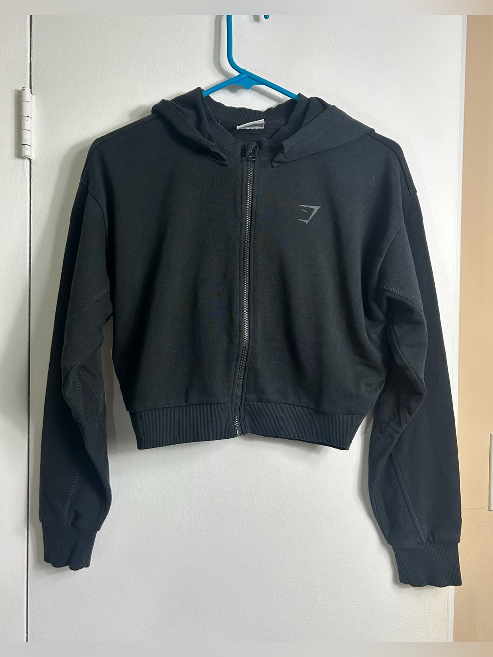 Gymshark Black Full Zip-Up Cropped Hoodie, Women’s Small, Athletic Gym Wear